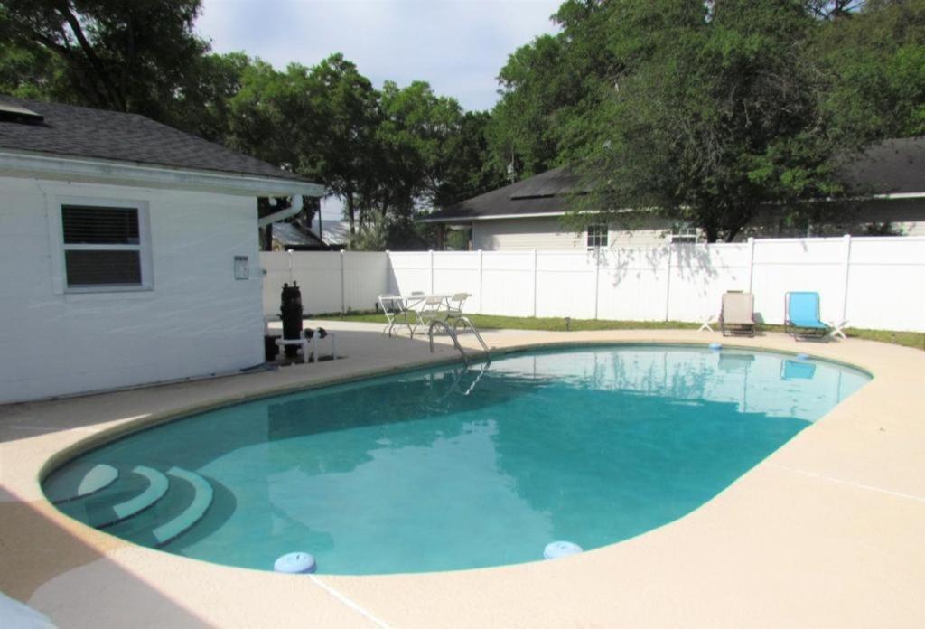 Spacious Pool Home In North Fl Keystone Heights Экстерьер фото